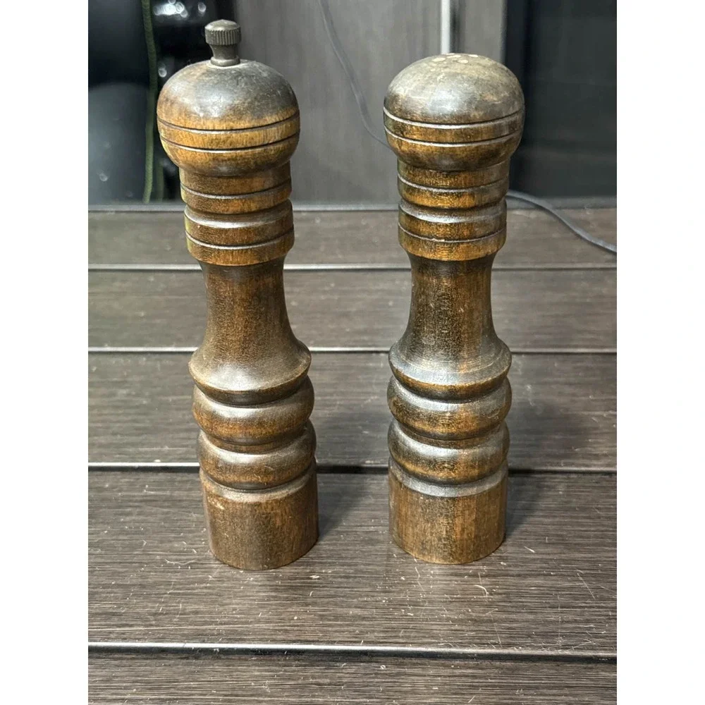 Vintage made in Japan Himark Dark Wood Salt Shaker &‎ Pepper Mill Set, 7